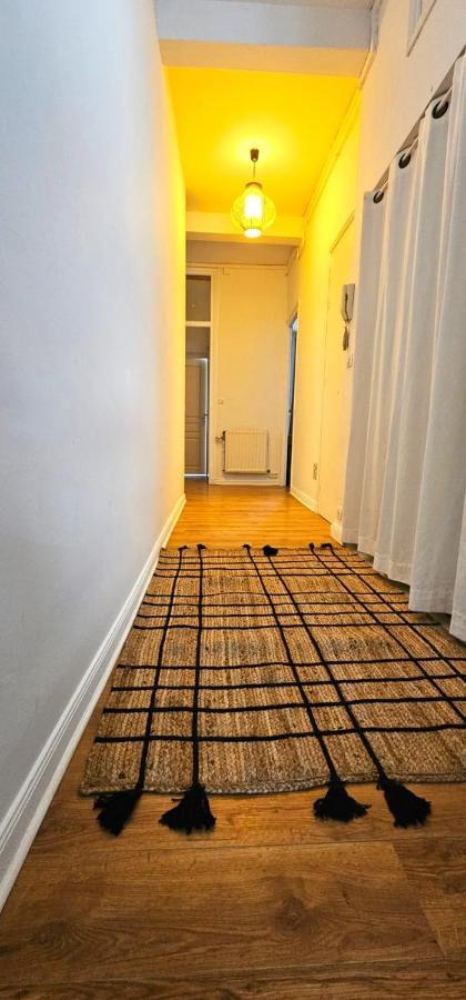 Aux Clefs Des Sacres - Le Barbatre Appartement Reims Buitenkant foto